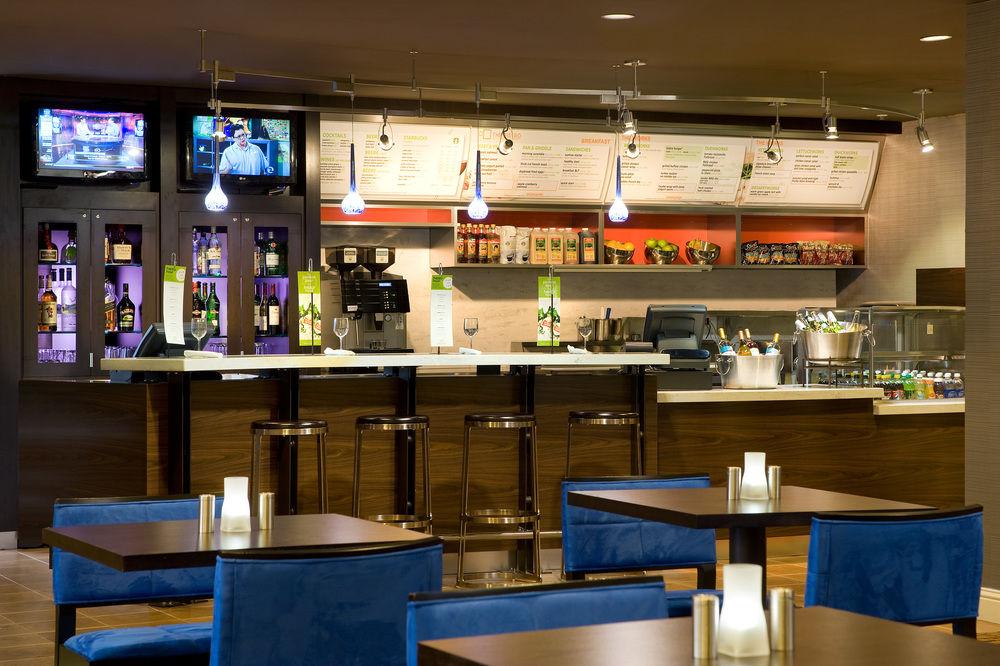 Courtyard By Marriott Newark Silicon Valley Екстериор снимка