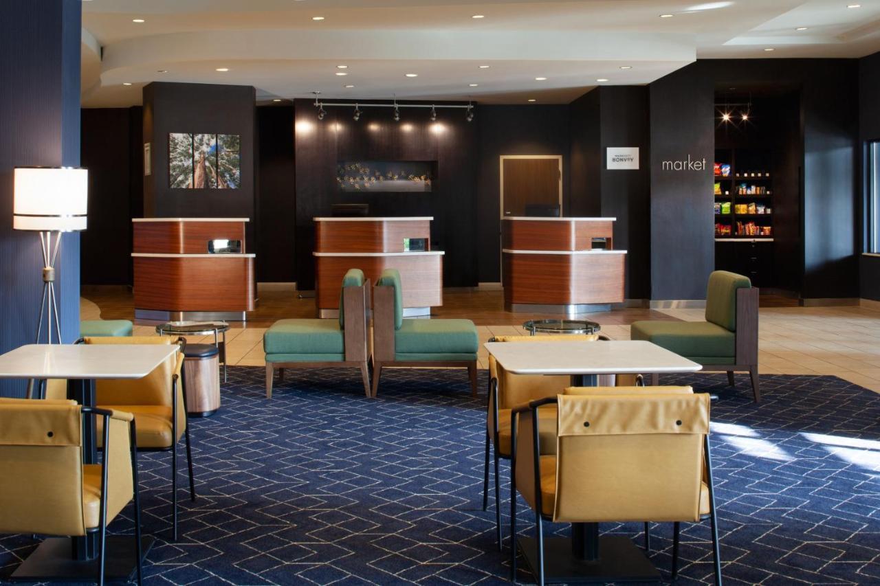 Courtyard By Marriott Newark Silicon Valley Екстериор снимка