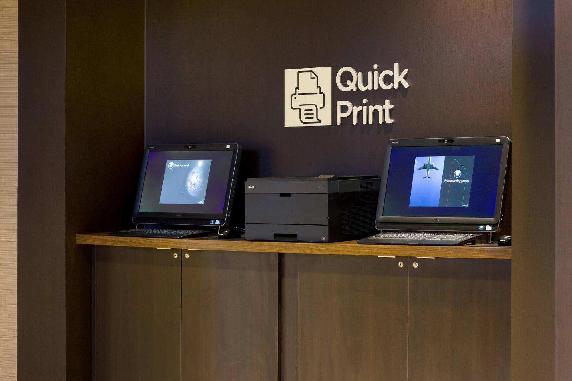 Courtyard By Marriott Newark Silicon Valley Екстериор снимка