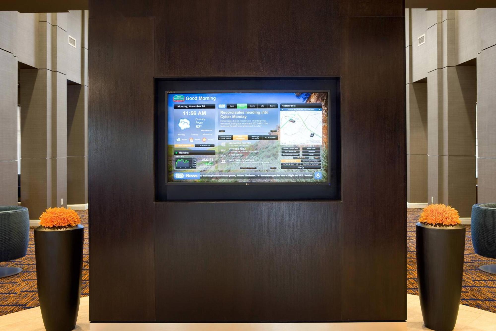 Courtyard By Marriott Newark Silicon Valley Екстериор снимка
