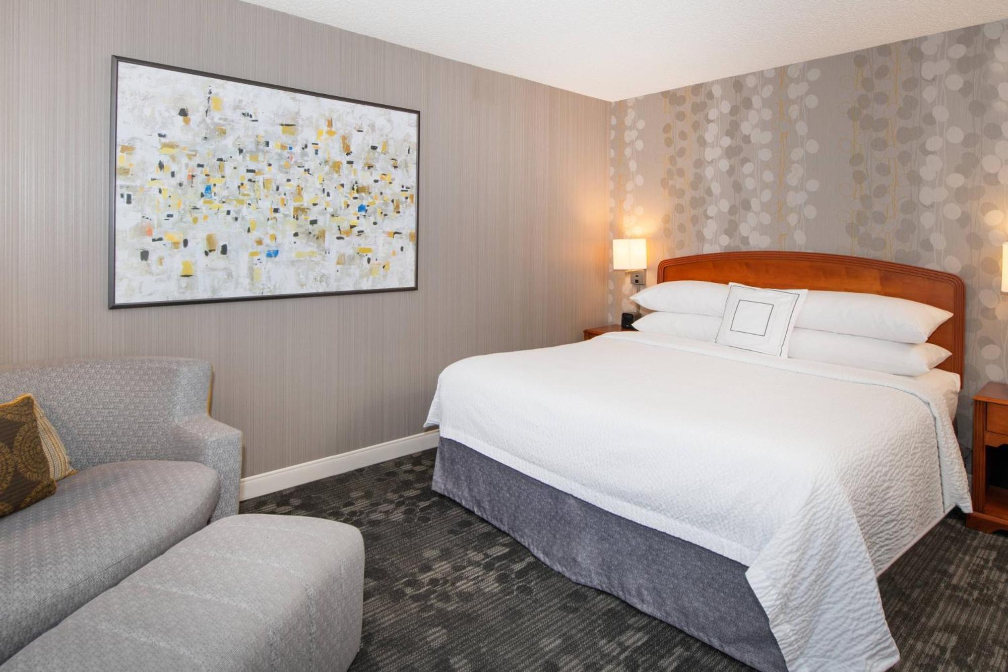 Courtyard By Marriott Newark Silicon Valley Екстериор снимка