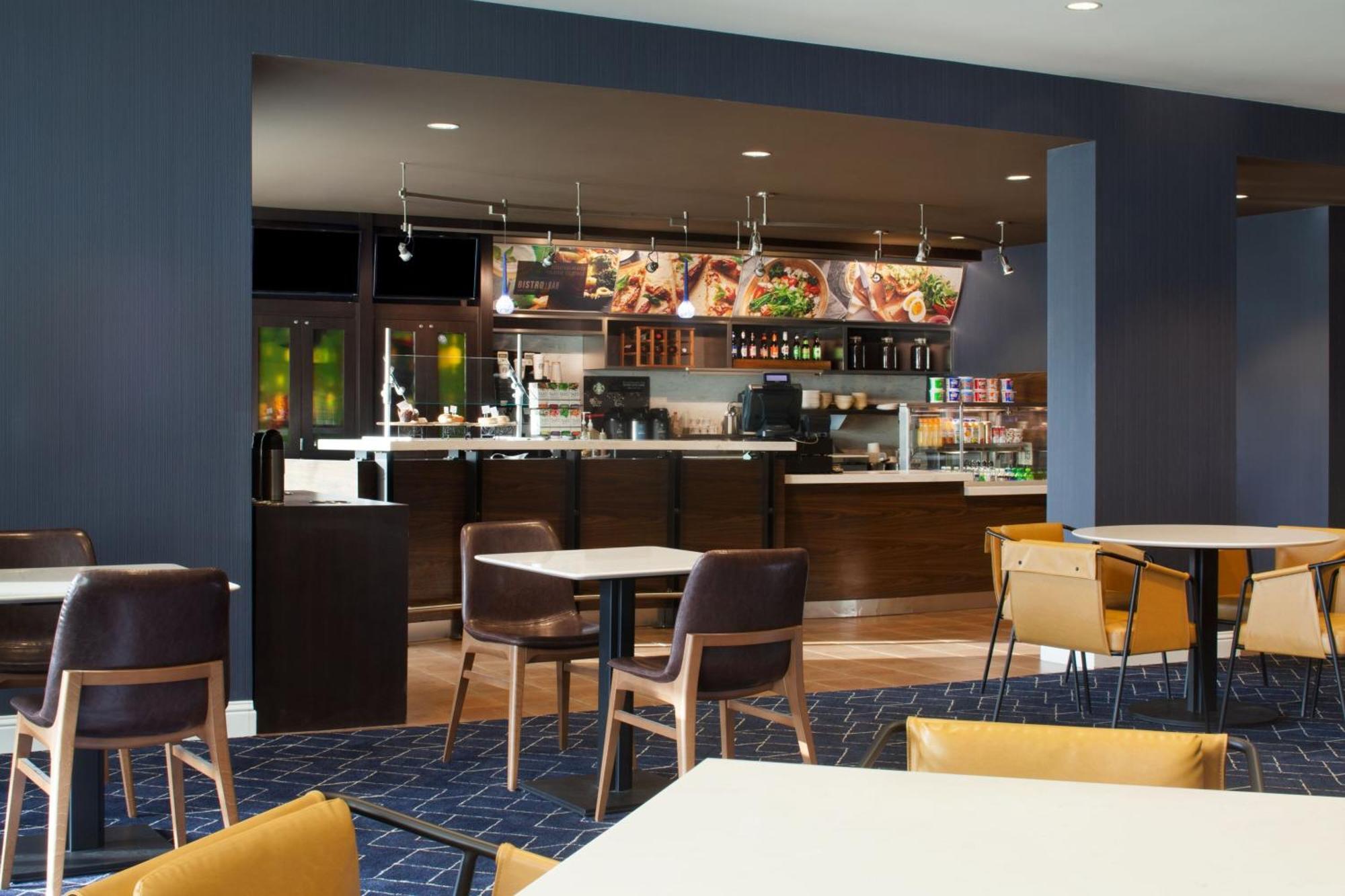 Courtyard By Marriott Newark Silicon Valley Екстериор снимка