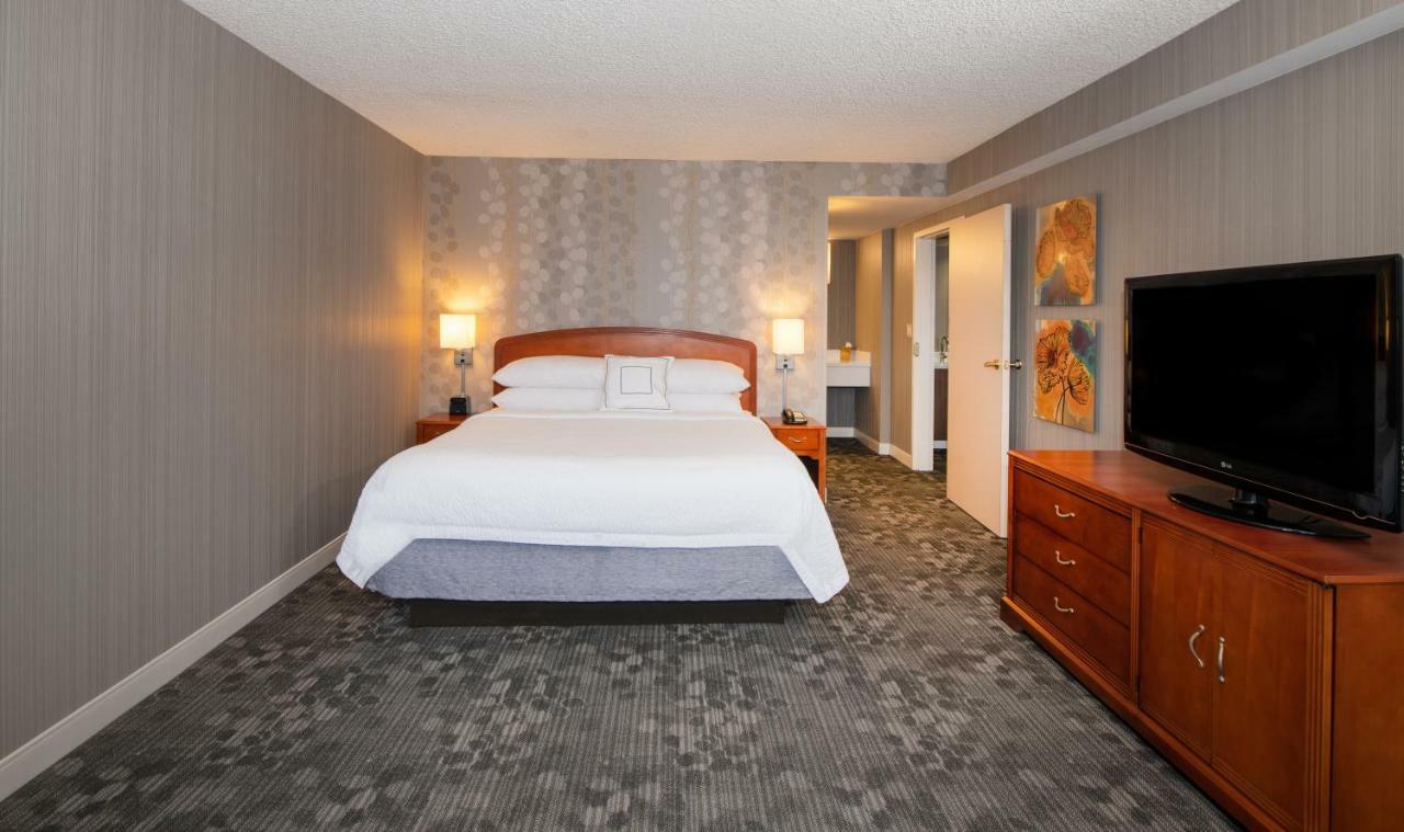Courtyard By Marriott Newark Silicon Valley Екстериор снимка
