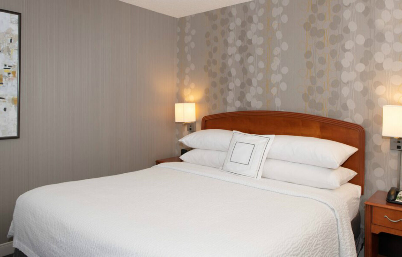 Courtyard By Marriott Newark Silicon Valley Екстериор снимка